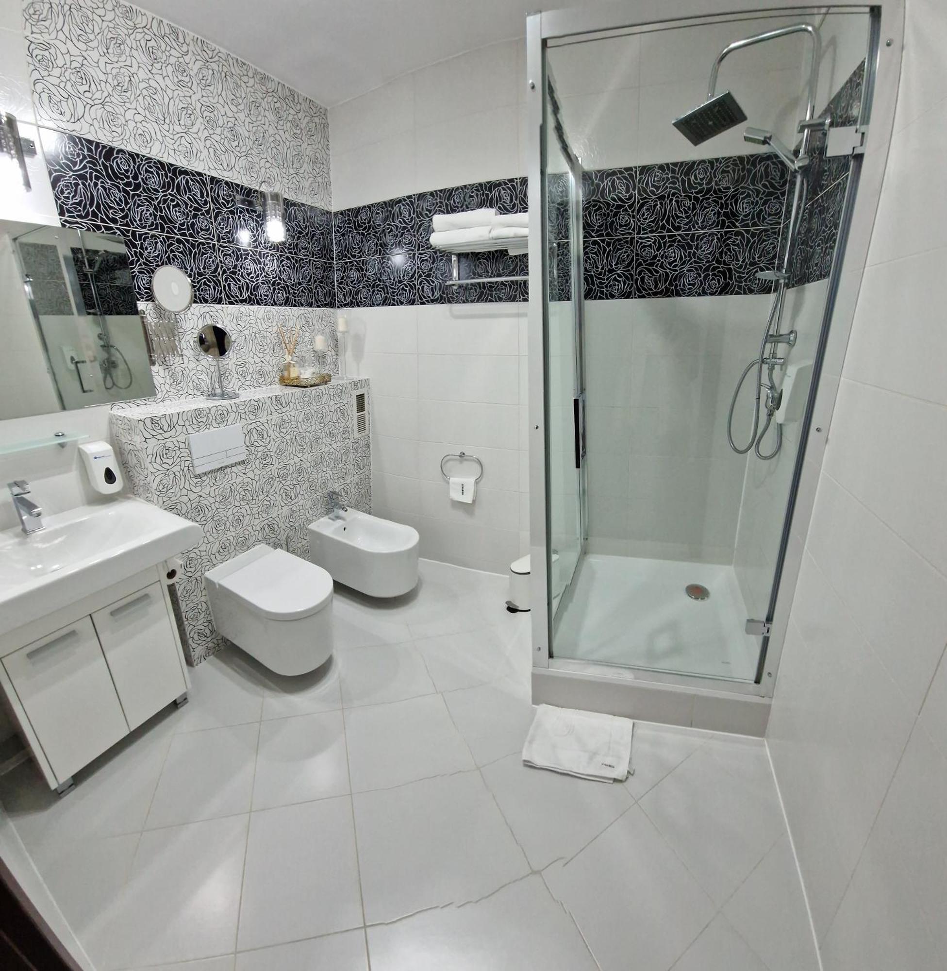Hotel Cynamon Nowy Sącz Esterno foto